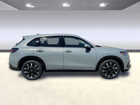 New 2026 Honda HR-V EX-L image 7