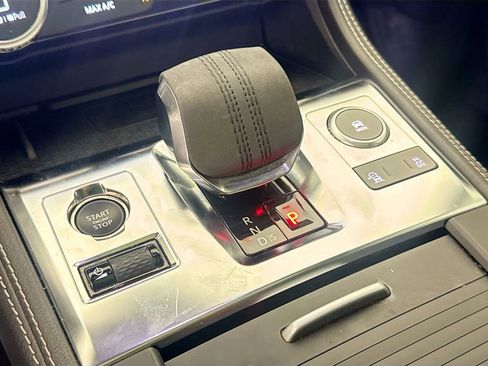 Certified 2025 Jaguar F-PACE R-Dynamic S AWD/4WD image 16