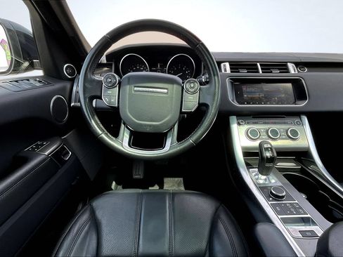 Used 2017 Land Rover Range Rover Sport SE AWD/4WD image 9