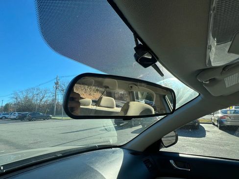 Used 2008 Subaru Outback 2.5i L.L. Bean image 72