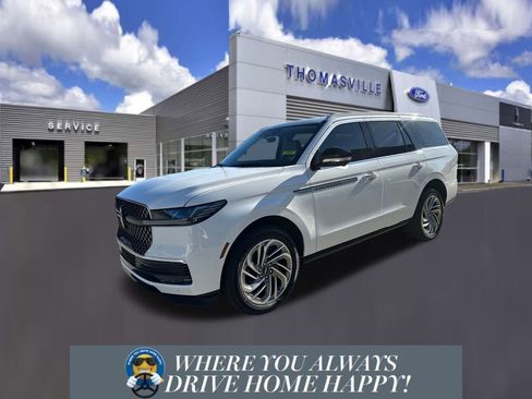 New 2025 Lincoln Navigator Reserve image 6