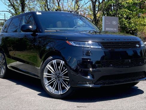 New 2026 Land Rover Range Rover Sport Dynamic SE AWD/4WD image 2