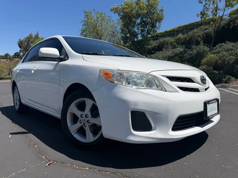 Used 2012 Toyota Corolla L FWD image 7