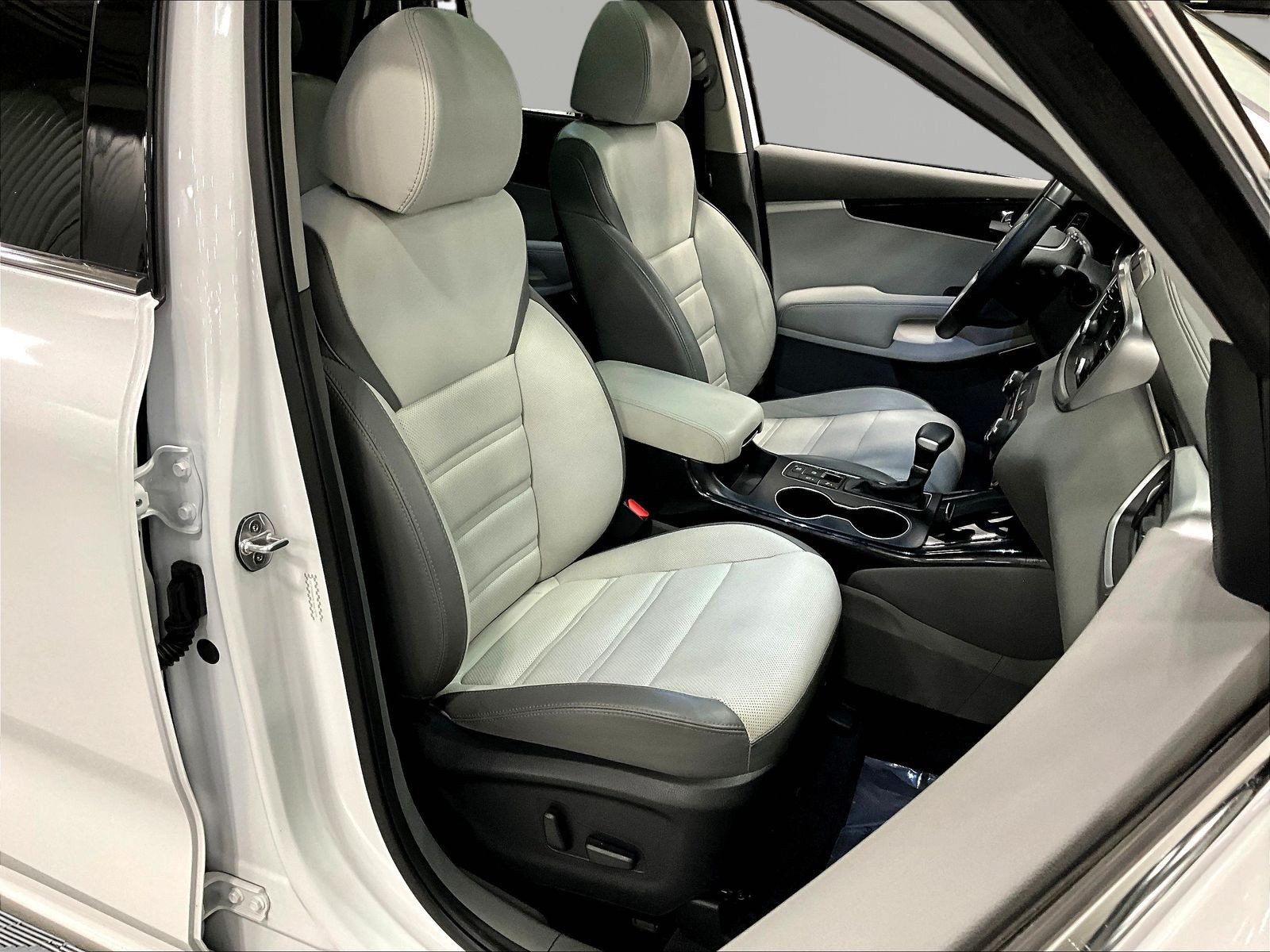 Used 2020 Kia Sorento SX AWD/4WD image 30