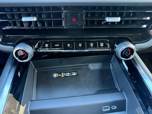 New 2026 Chevrolet Tahoe Premier image 27