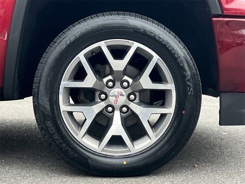 Used 2018 GMC Sierra 1500 SLT image 9