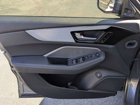 Certified 2025 Acura MDX SH-AWD image 33