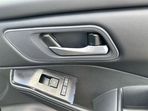 New 2026 Nissan Rogue SV image 25