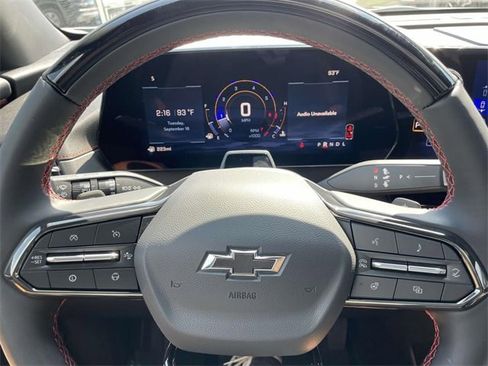 New 2026 Chevrolet Traverse RS w/ LPO, Floor Liner Package image 19