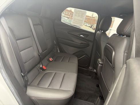 Used 2022 Chevrolet TrailBlazer RS image 19