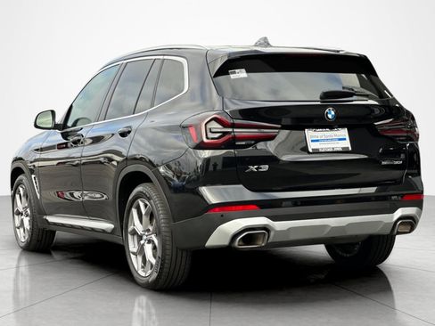 Used 2024 BMW X3 sDrive30i w/ Convenience Package RWD image 3