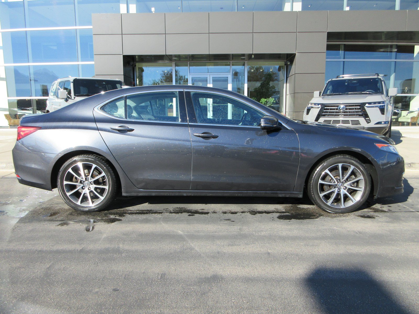 Used 2015 Acura TLX w/ Technology Package AWD/4WD image 12