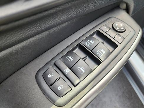 Used 2021 Jeep Cherokee Latitude Lux image 26