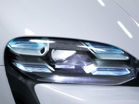 Certified 2024 Porsche Taycan 4S AWD/4WD image 16