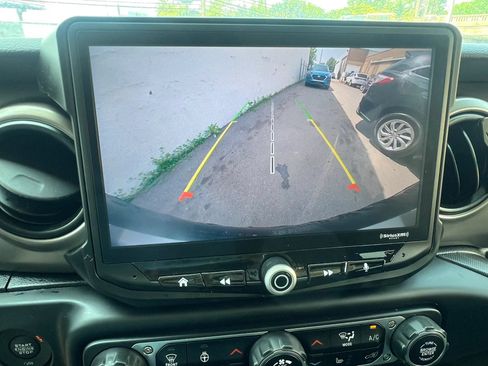 Used 2020 Jeep Wrangler Unlimited Sport S AWD/4WD image 29