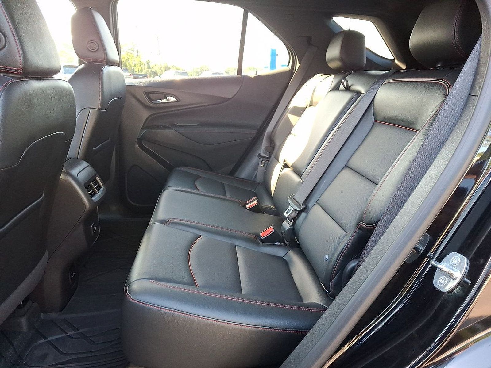 Certified 2023 Chevrolet Equinox RS w/ RS Leather Package FWD image 20
