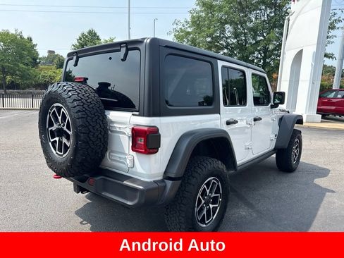 Used 2025 Jeep Wrangler Unlimited Rubicon AWD/4WD image 7