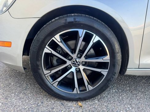 Used 2013 Volkswagen Jetta TDI FWD image 23