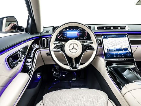 New 2026 Mercedes-Benz S 580 4MATIC Sedan image 4