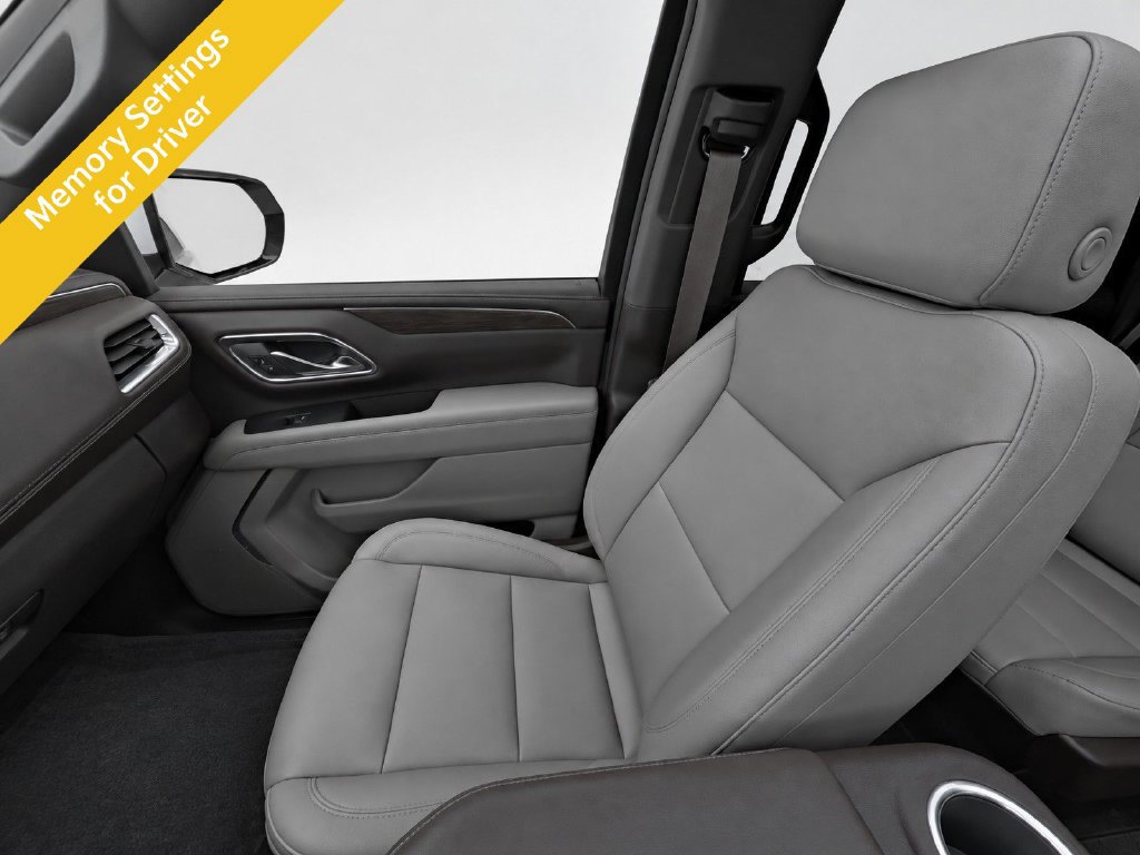 Used 2023 Chevrolet Tahoe Z71 w/ Luxury Package AWD/4WD image 32