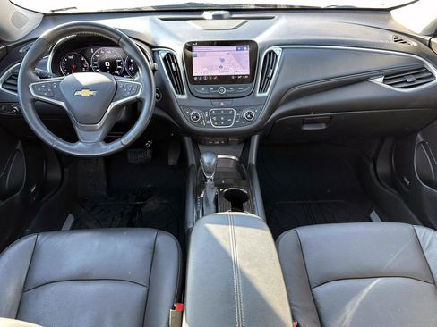 Used 2022 Chevrolet Malibu Premier image 14