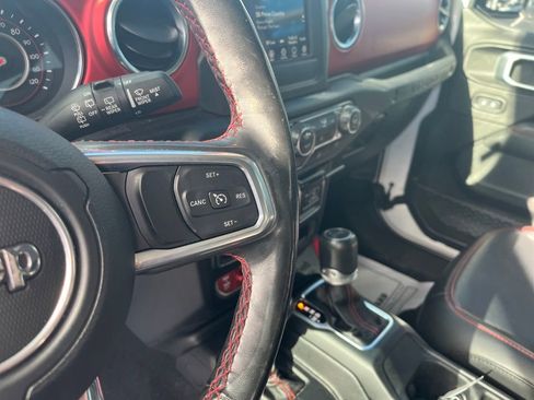 Used 2021 Jeep Wrangler Unlimited Rubicon w/ Cold Weather Group image 12