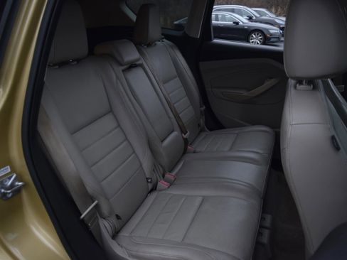 Used 2014 Ford Escape Titanium w/ Equipment Group 401A image 9