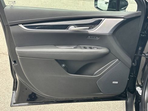 New 2026 Cadillac XT5 Premium Luxury image 10