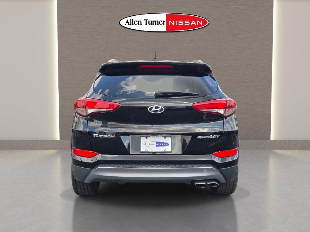 Used 2016 Hyundai Tucson Sport FWD image 8