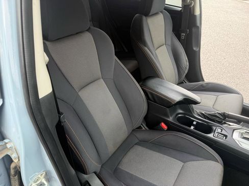 Used 2019 Subaru Crosstrek 2.0i Premium AWD/4WD image 14