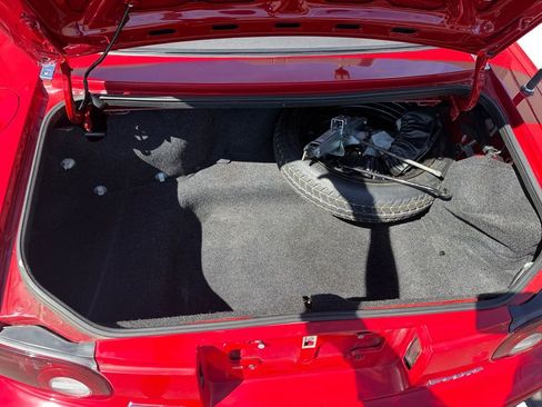 Used 1996 MAZDA MX-5 Miata image 14