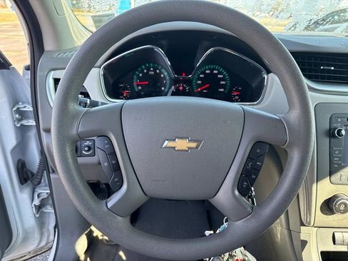 Used 2016 Chevrolet Traverse LS image 30