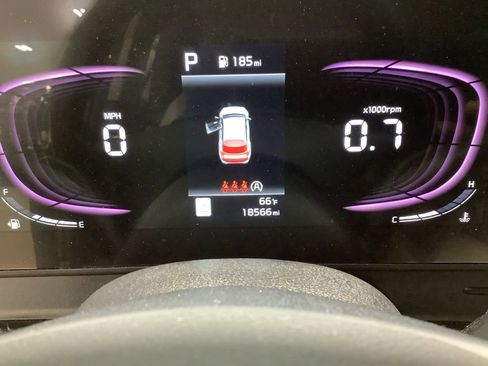 Certified 2023 Kia Sportage EX image 9