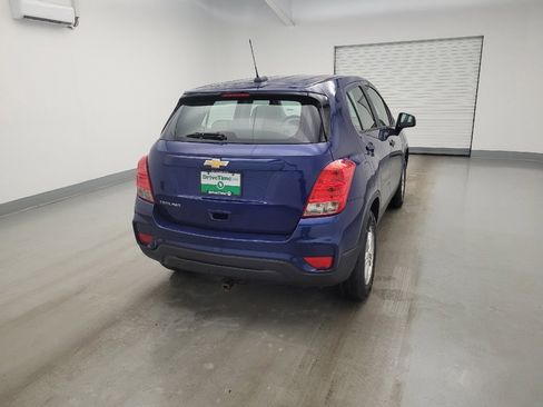 Used 2017 Chevrolet Trax LS image 7