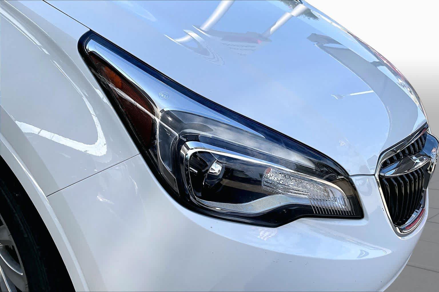 Used 2019 Buick Envision Essence FWD image 25