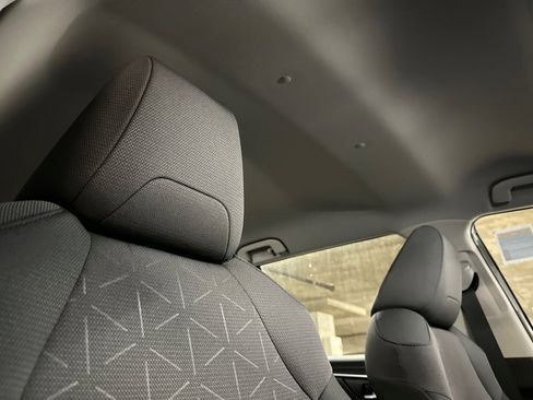 New 2025 Toyota RAV4 XLE image 19