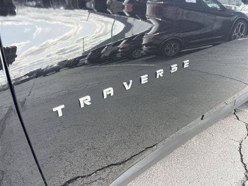 Certified 2023 Chevrolet Traverse LT w/ LPO, Floor Liner Package FWD image 30