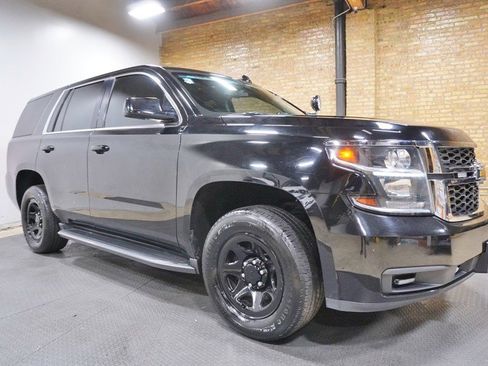 Used 2018 Chevrolet Tahoe 4WD image 7