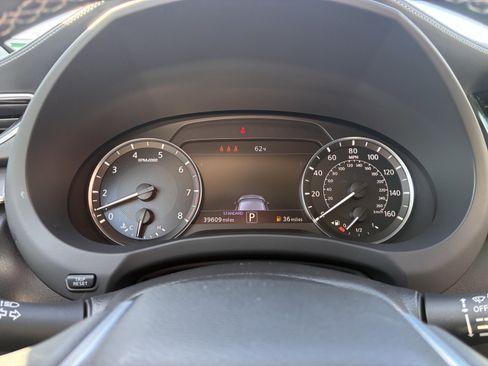 Used 2022 INFINITI QX50 Luxe AWD/4WD image 16