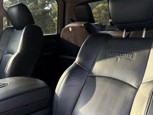 Used 2014 RAM 3500 Laramie AWD/4WD image 32