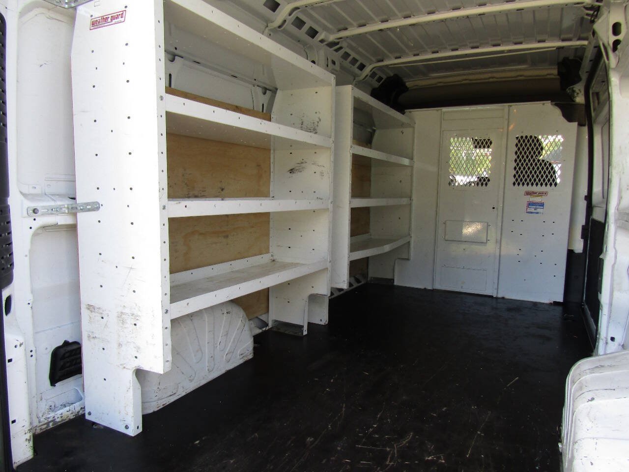 Used 2024 RAM ProMaster 2500 w/ Premium Convenience Group FWD image 19