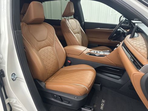 Certified 2025 INFINITI QX60 Autograph w/ Cargo Package image 40