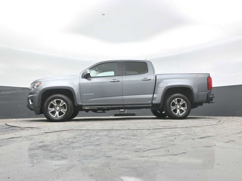 Used 2018 Chevrolet Colorado Z71 AWD/4WD image 25