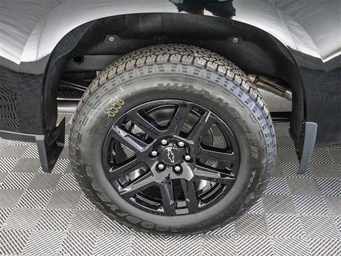 New 2026 Chevrolet Silverado 1500 High Country w/ Midnight Edition image 10