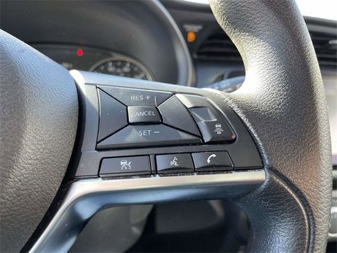 Used 2024 Nissan Kicks SV image 24