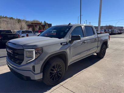 Used 2025 GMC Sierra 1500 Pro w/ Graphite Edition