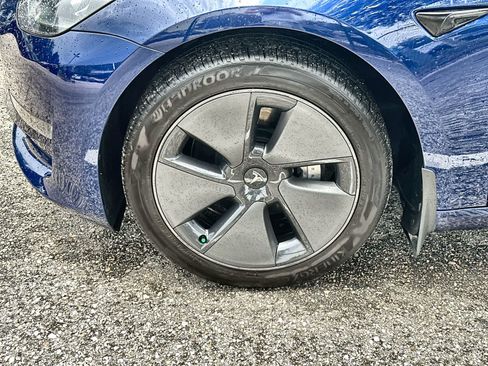 Used 2023 Tesla Model 3 Standard Range RWD image 13