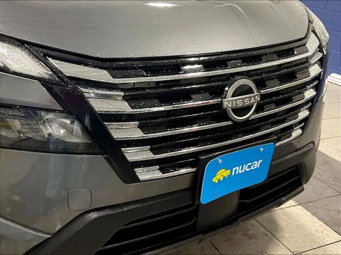 Certified 2024 Nissan Rogue SV image 31
