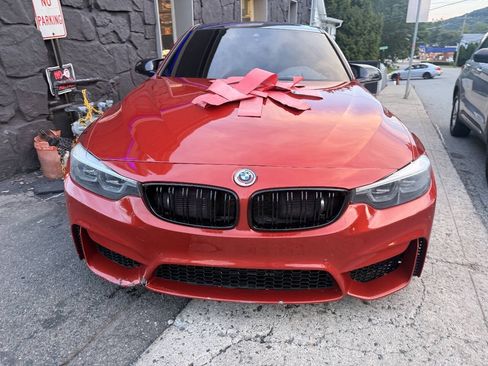 Used 2018 BMW M3 RWD image 3