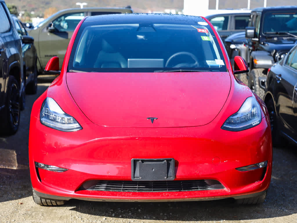 Used 2022 Tesla Model Y Long Range AWD/4WD image 2